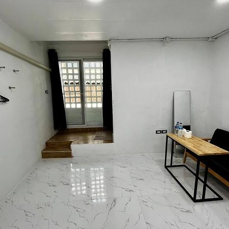 Megun 10 L Apartment กรุงเทพมหานคร ภายนอก รูปภาพ